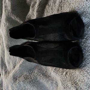 Ladies bootie